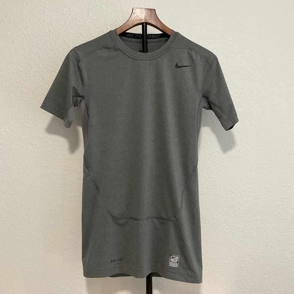 Nike Pro Combat Shirt Mens Large Gray Compression Dri-Fit Training Top